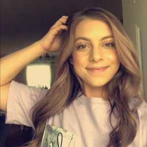 Meet your Posher, Kaylyn